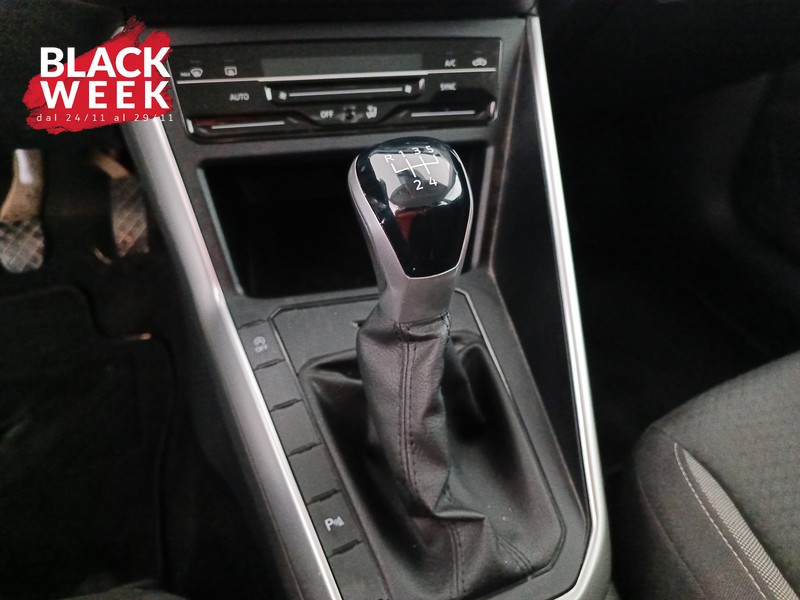 16 - Volkswagen Polo 1.0 evo life 80cv