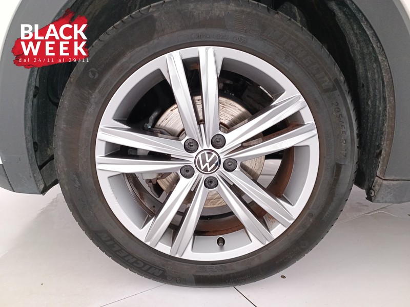 8 - Volkswagen T-Cross 1.0 tsi sport 95cv