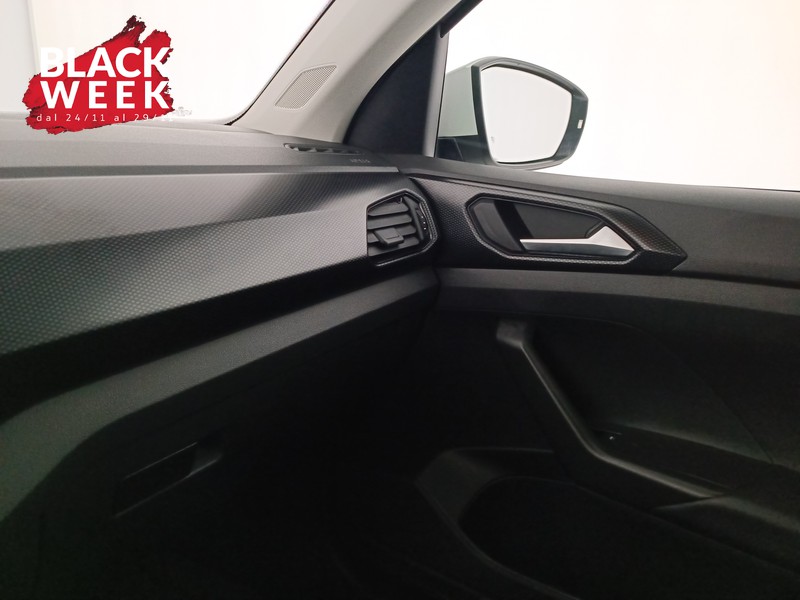 17 - Volkswagen T-Cross 1.0 tsi sport 95cv