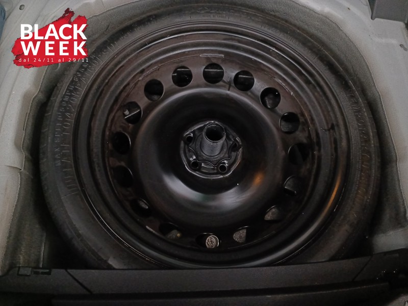 22 - Volkswagen T-Cross 1.0 tsi sport 95cv