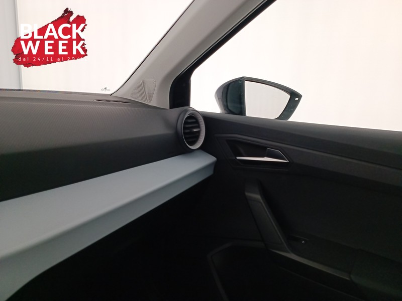 17 - Seat Arona 1.0 ecotsi style 95cv