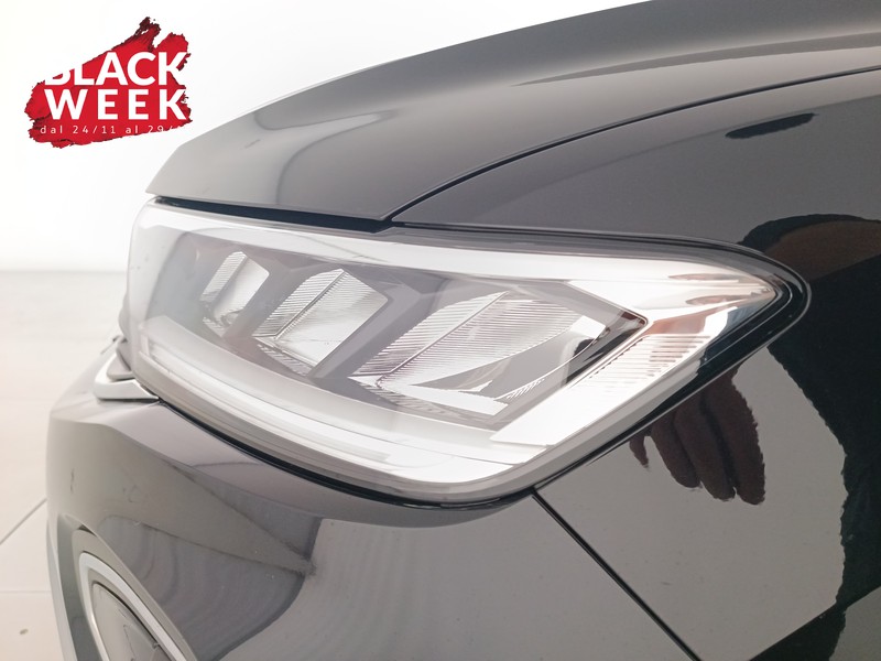 19 - Volkswagen T-Roc 1.0 tsi life 110cv