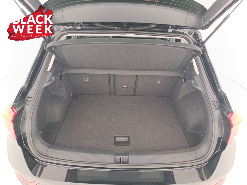 21 - Volkswagen T-Roc 1.0 tsi life 110cv