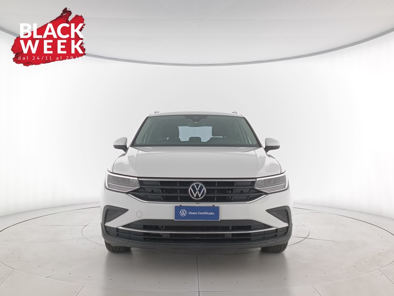 2 - Volkswagen Tiguan 2.0 tdi life 150cv dsg