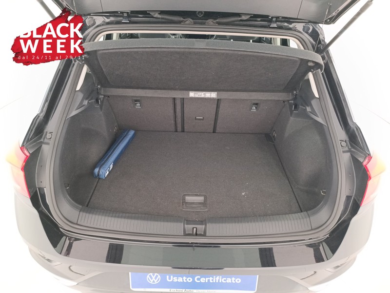 21 - Volkswagen T-Roc 1.6 tdi advanced