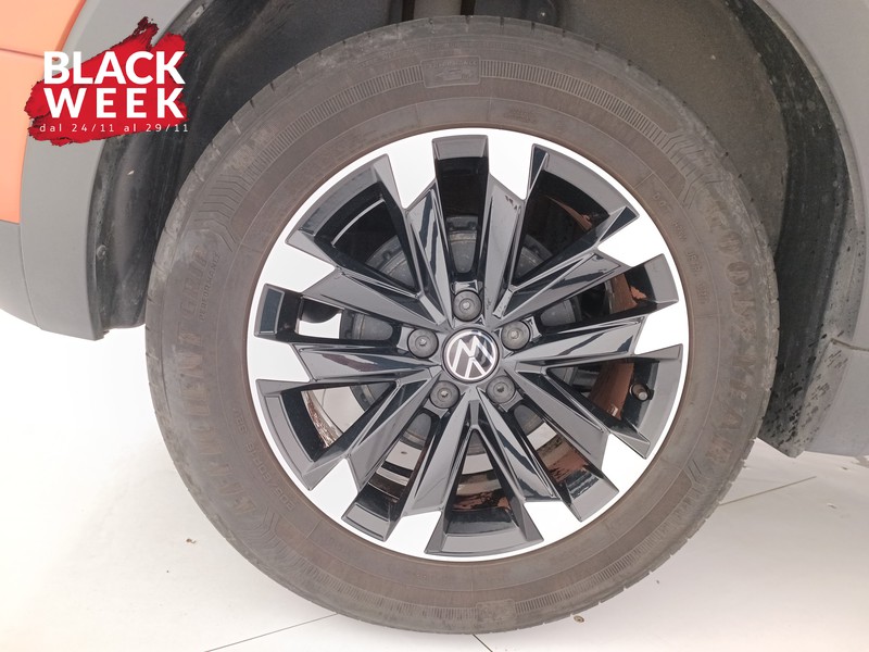 8 - Volkswagen T-Cross 1.0 tsi sport 95cv