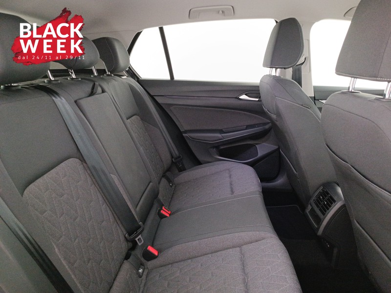 9 - Volkswagen Golf 1.5 etsi edition plus 115cv dsg