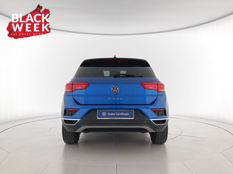 5 - Volkswagen T-Roc 1.0 tsi style 110cv