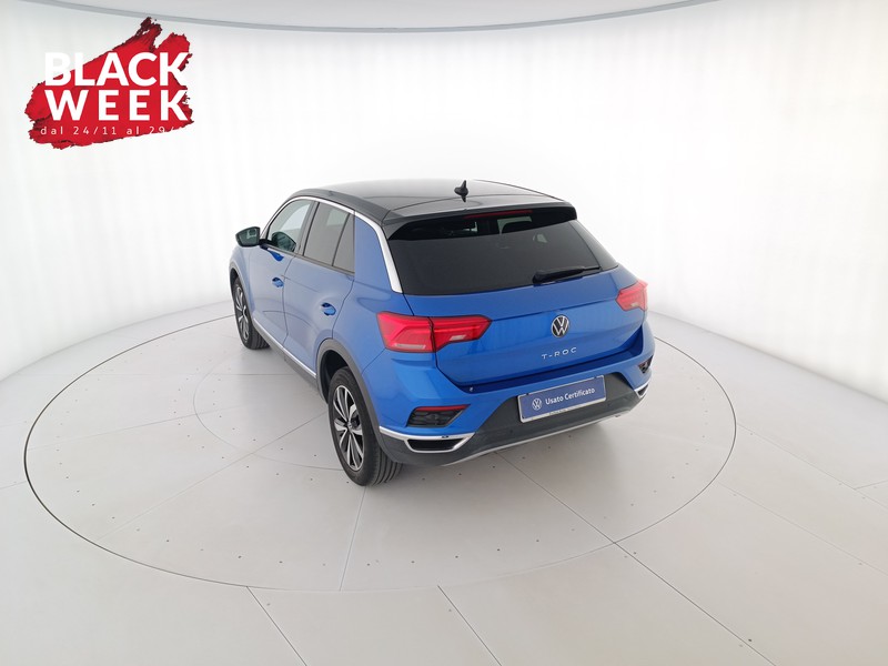 6 - Volkswagen T-Roc 1.0 tsi style 110cv