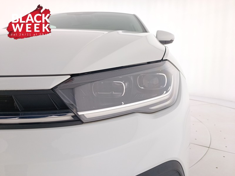 7 - Volkswagen Polo 1.0 tsi style 95cv dsg