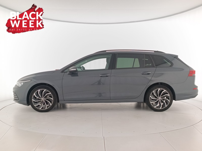 3 - Volkswagen Golf variant 1.0 etsi evo life 110cv dsg