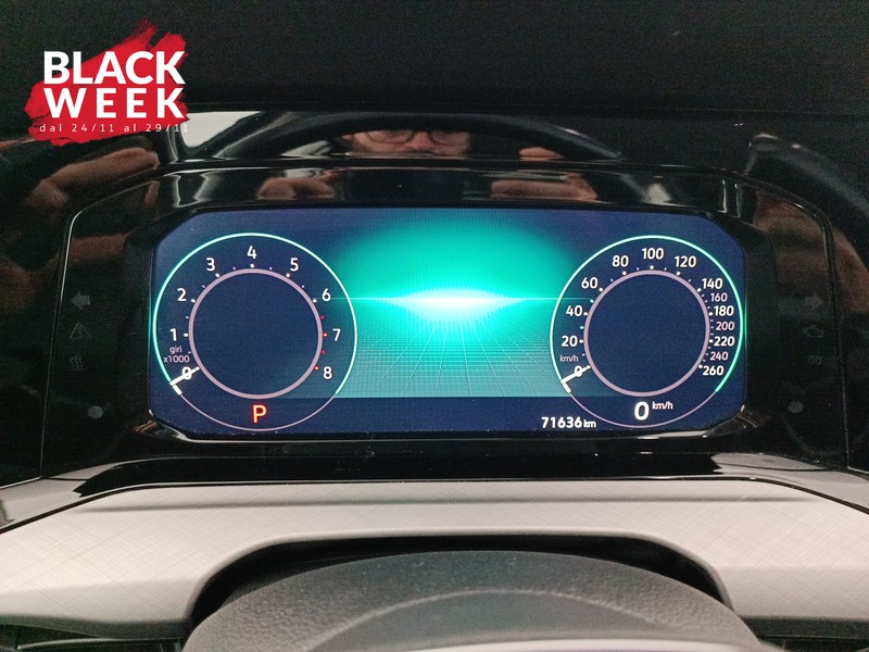 13 - Volkswagen Golf variant 1.0 etsi evo life 110cv dsg