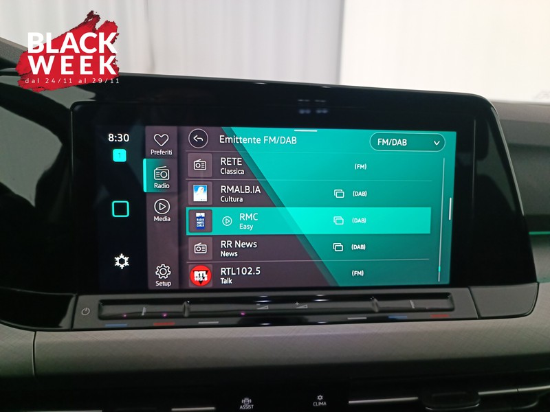 14 - Volkswagen Golf variant 1.0 etsi evo life 110cv dsg