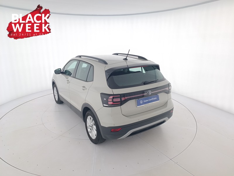 6 - Volkswagen T-Cross 1.0 tsi sport 95cv