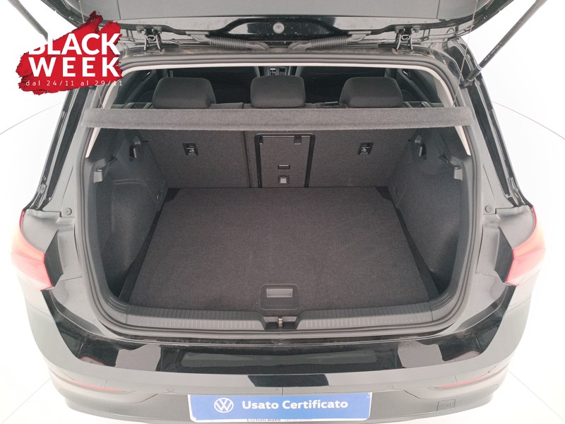 21 - Volkswagen Golf 1.0 etsi evo life 110cv dsg