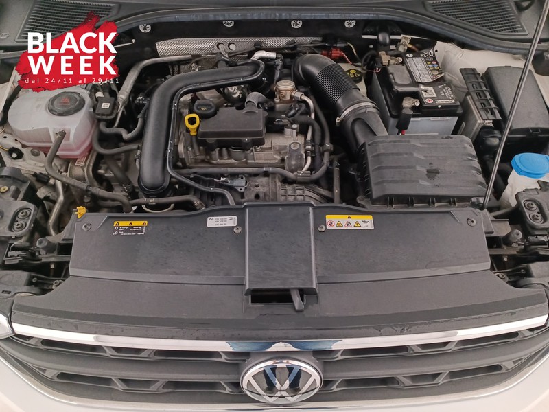 20 - Volkswagen T-Roc 1.0 tsi life 110cv