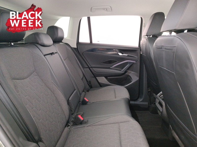 9 - Volkswagen Tiguan 1.5 tsi ehybrid edition plus 204cv dsg