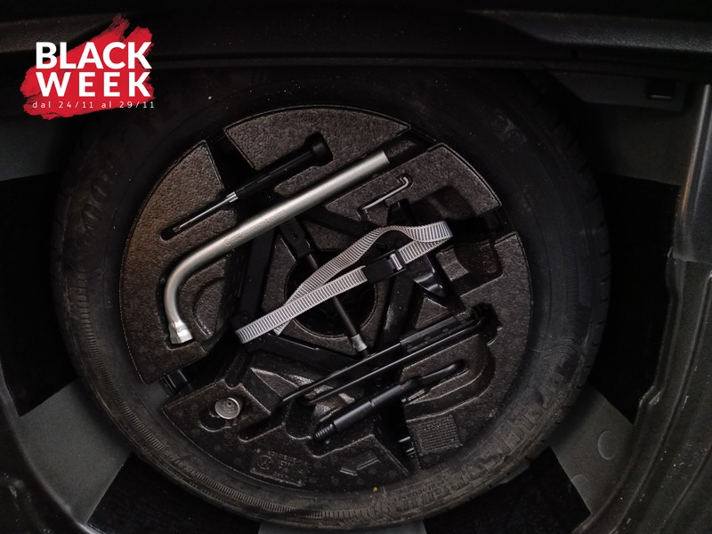 22 - Volkswagen Polo 5p 1.0 evo comfortline 80cv