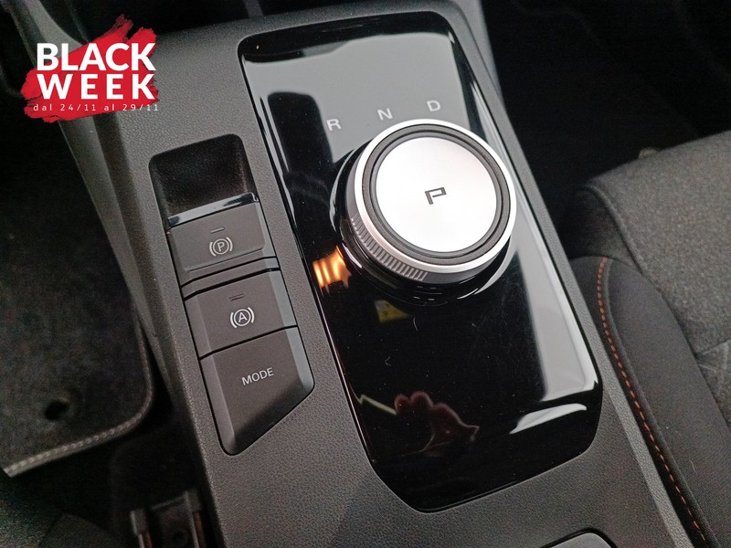 16 - Mg MG3 1.5 hybrid+ standard auto