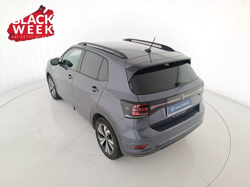 6 - Volkswagen T-Cross 1.0 tsi sport 95cv