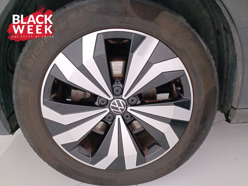 8 - Volkswagen T-Cross 1.0 tsi sport 95cv