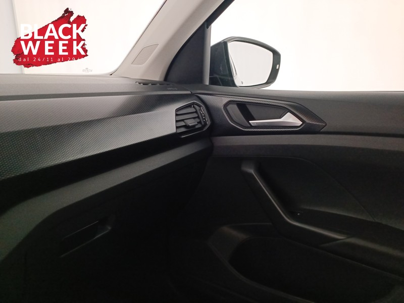 17 - Volkswagen T-Cross 1.0 tsi sport 95cv