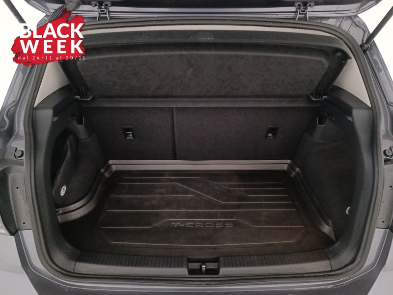 21 - Volkswagen T-Cross 1.0 tsi sport 95cv