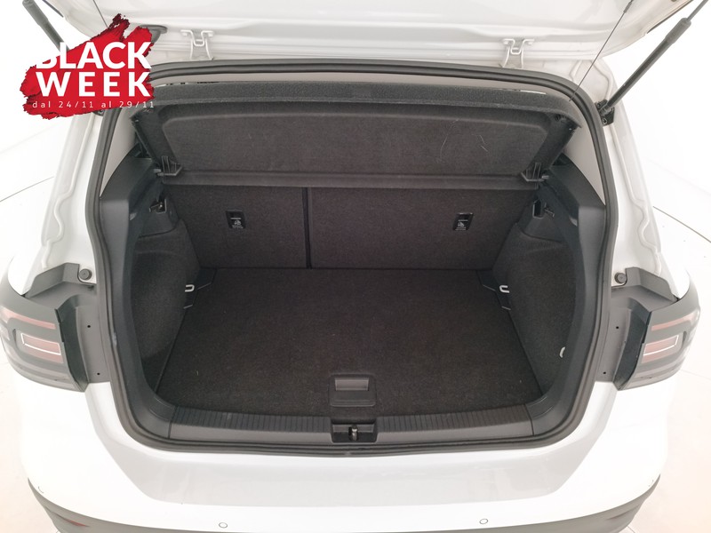 21 - Volkswagen T-Cross 1.0 tsi style 95cv