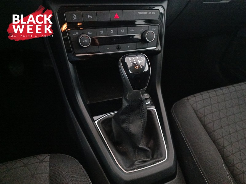 16 - Volkswagen T-Cross 1.0 tsi style 95cv