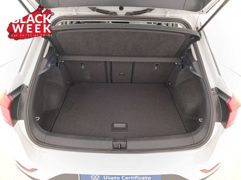 21 - Volkswagen T-Roc 1.0 tsi life 110cv