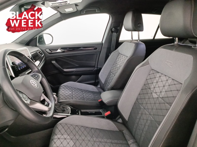 15 - Volkswagen T-Roc 2.0 tdi r-line 150cv dsg