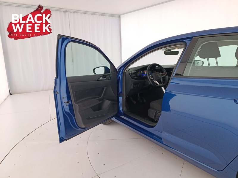 18 - Volkswagen Polo 1.0 tsi life 95cv