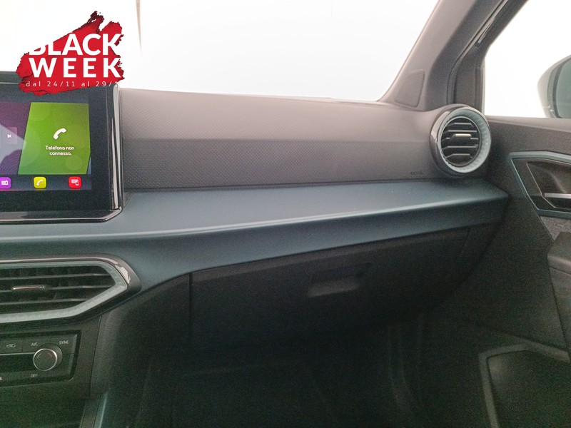 17 - Seat Arona 1.0 ecotsi xperience 110cv