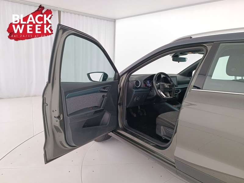 18 - Seat Arona 1.0 ecotsi xperience 110cv