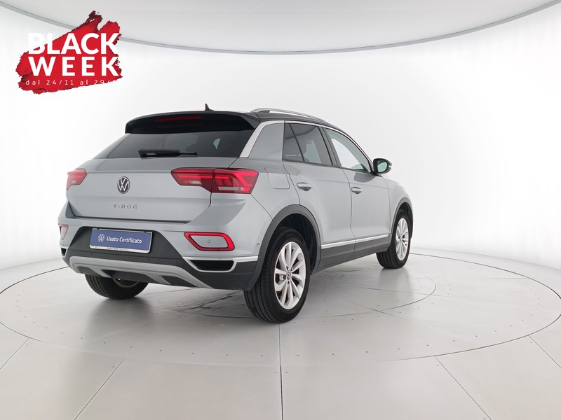 4 - Volkswagen T-Roc 1.0 tsi style 110cv