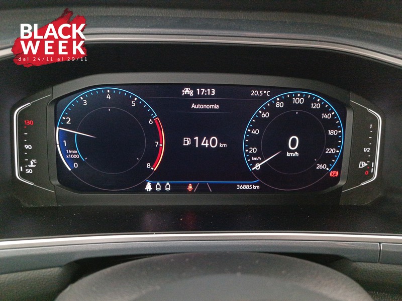 13 - Volkswagen T-Roc 1.0 tsi style 110cv