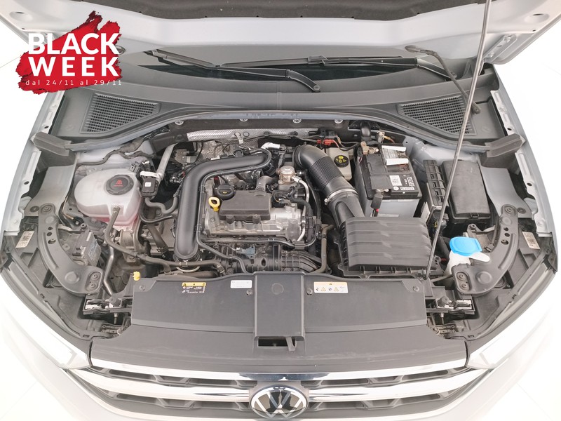 20 - Volkswagen T-Roc 1.0 tsi style 110cv