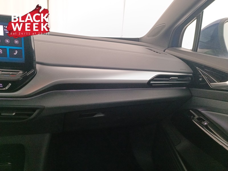 17 - Volkswagen ID.4 77 kwh pro performance 204cv