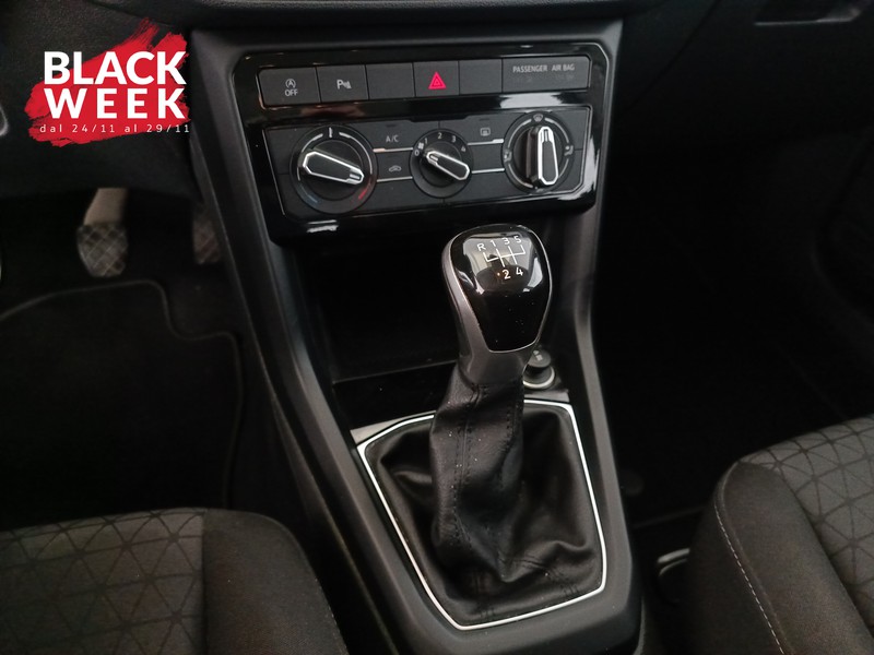 16 - Volkswagen T-Cross 1.0 tsi style 95cv