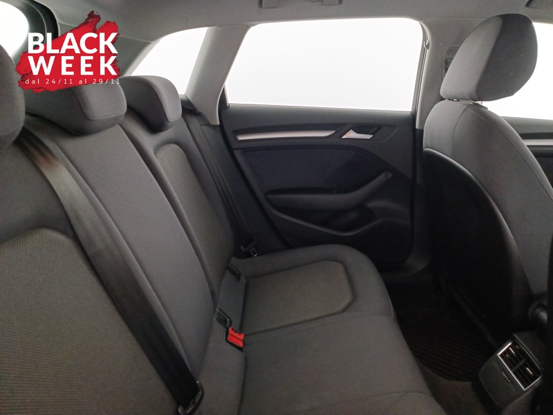 9 - Audi A3 sportback 30 1.6 tdi admired 116cv s-tronic