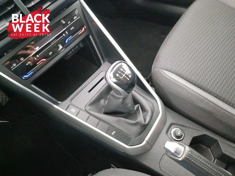 16 - Volkswagen Taigo 1.0 tsi life 95cv