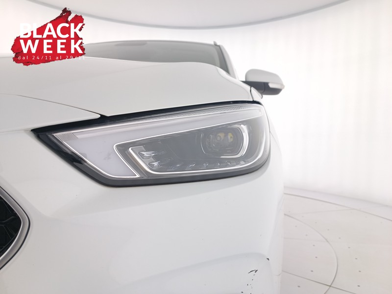 7 - Mg ZS 1.5 luxury