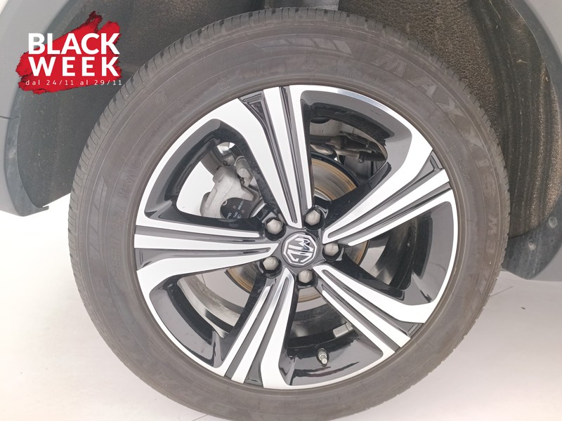 8 - Mg ZS 1.5 luxury