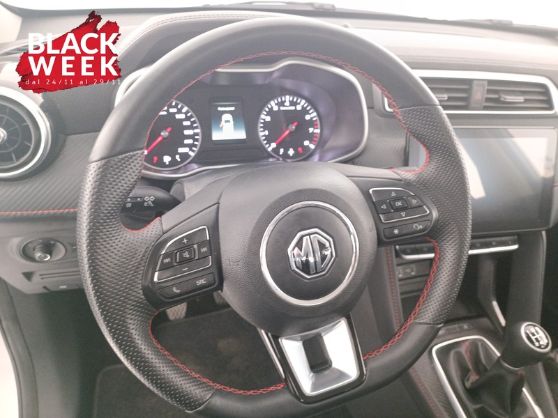 12 - Mg ZS 1.5 luxury