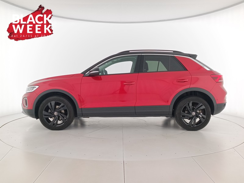3 - Volkswagen T-Roc 1.5 tsi sport dsg