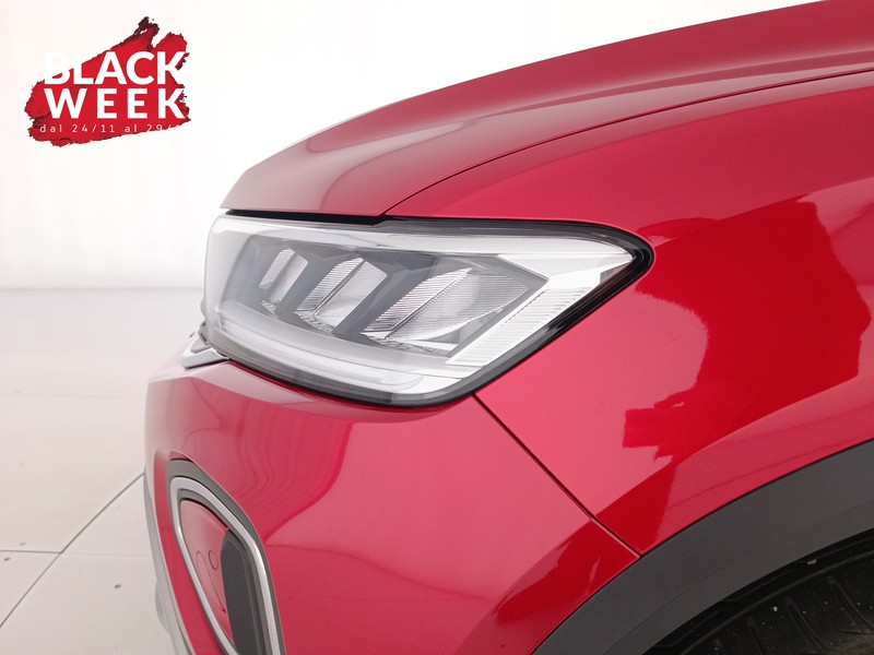 19 - Volkswagen T-Roc 1.5 tsi sport dsg