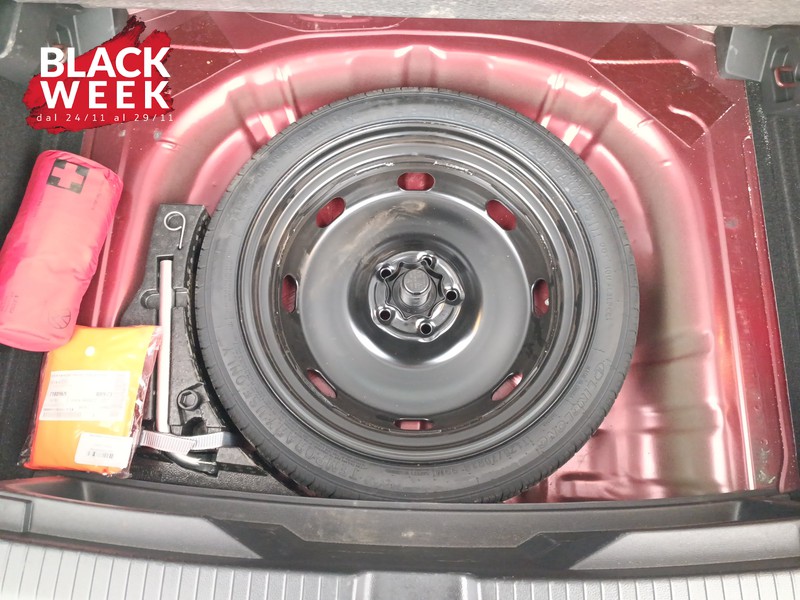 22 - Volkswagen T-Roc 1.5 tsi sport dsg