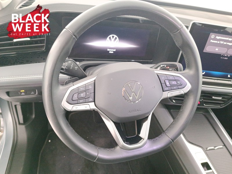 12 - Volkswagen Passat 2.0 tdi scr business 150cv dsg