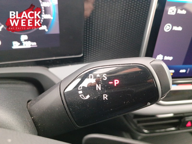 17 - Volkswagen Passat 2.0 tdi scr business 150cv dsg