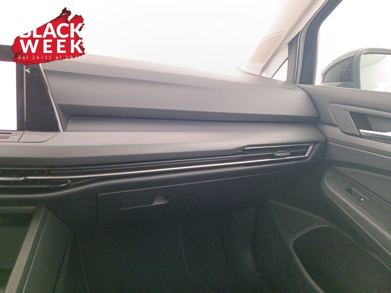 17 - Volkswagen Golf 1.5 etsi evo style 130cv dsg